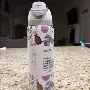Owala Purple Floral Insulated Tumbler 32oz